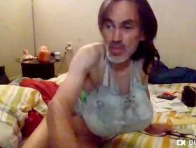 同性恋亚洲交叉压榨机体验与假阳具的强烈肛门 pinoy gay hot porn